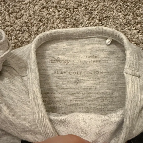 Little Sleepies Disney Minnie Mouse Long Sleeve Gray Shirt with ruffles 2T - Picture 3 of 5